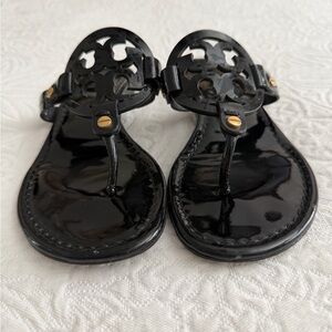 Tory Burch Miller Patent Black Logo Medallion Thong Sandals